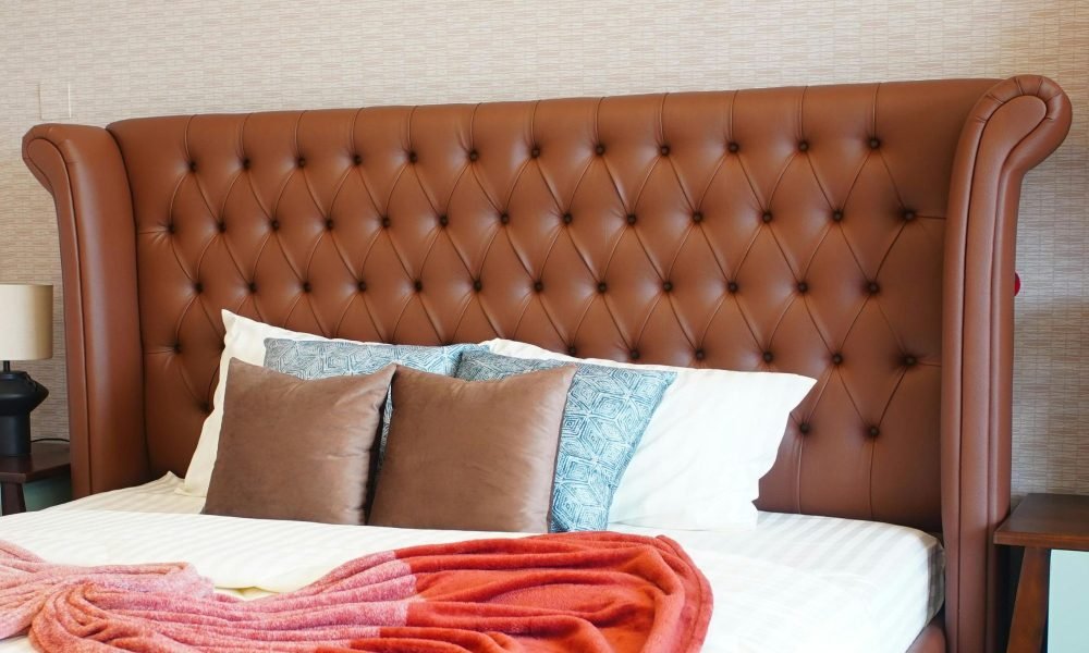 limpeza-de-cabeceira-de-cama (1)